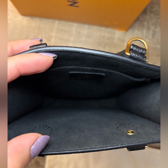 ❤️✨SOLD✨❤️Louis Vuitton Black Empreinte Mini Sac Plat Crossbody Giant Monogram - Picture 8 of 11